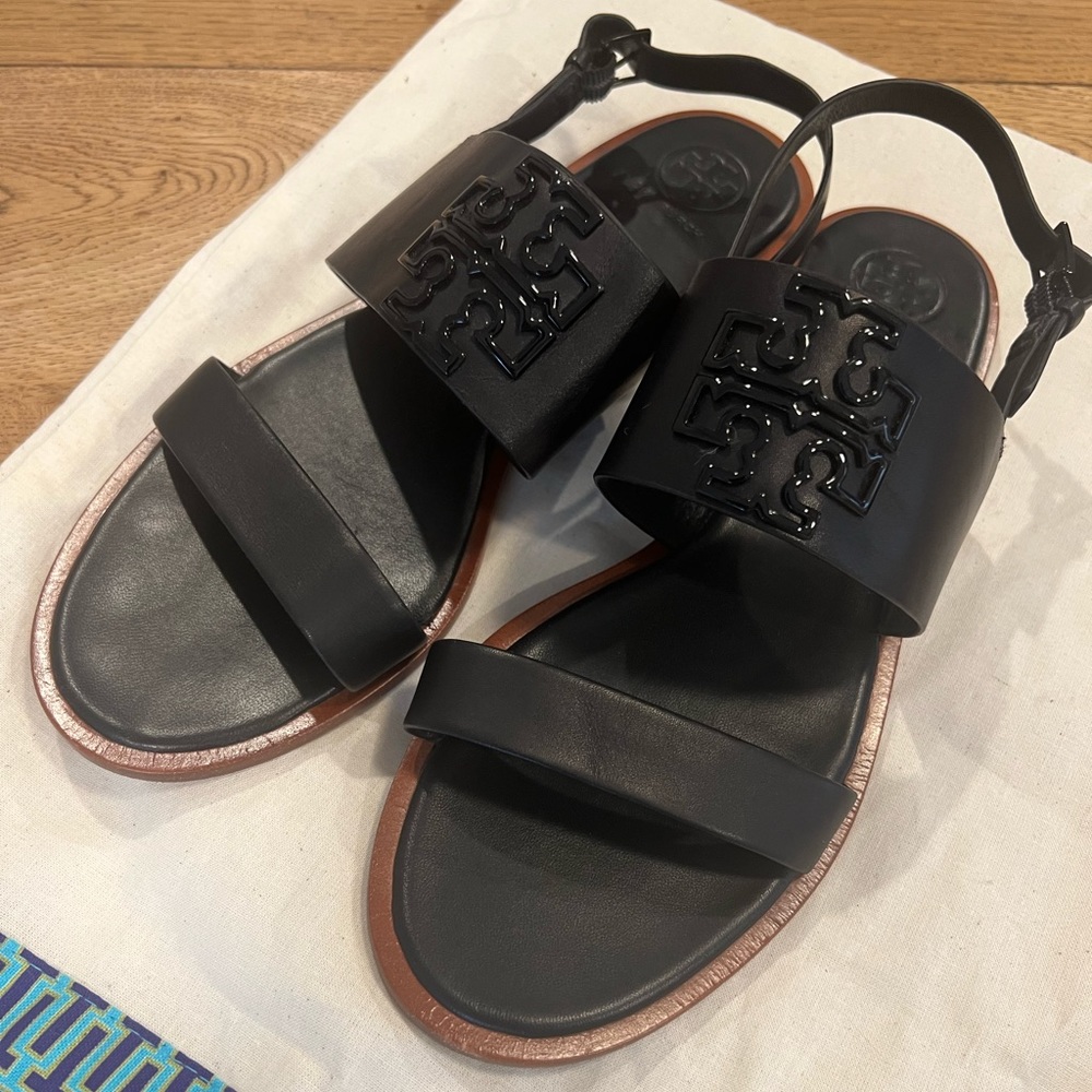 Tory Burch Melinda Flat Sandal Black Size 8.5